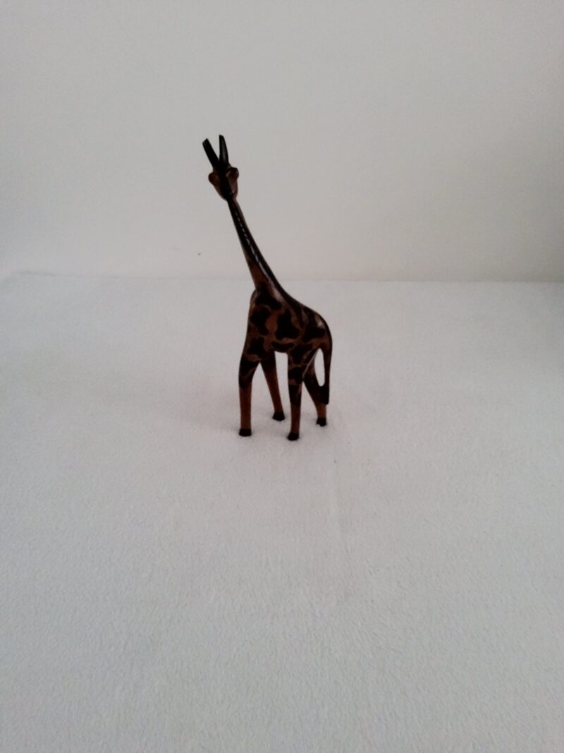 20250131_121551 Sculpture en Bois « Girafe » 30 cm de haut