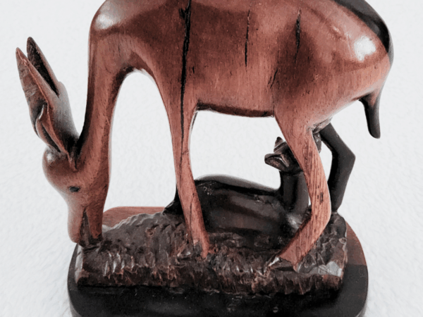 EBENE Gazelle + faon 12x12 Sculpture en Bois Ébène - « Gazelle & Faon » 12 × 12 cm
