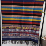 Écharpe Mandjak en Pagne Tissé – L’élégance artisanale du Sénégal