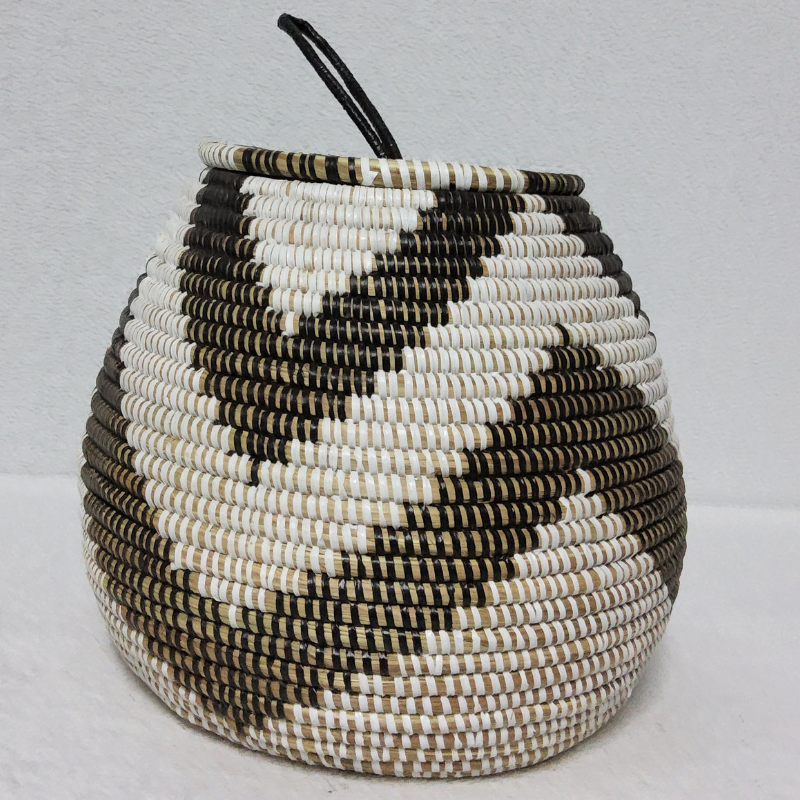 TAKH blanc_noir Panier « Takh » – Petit Panier Tissé avec Couvercle Ø 19 cm • H 27 cm